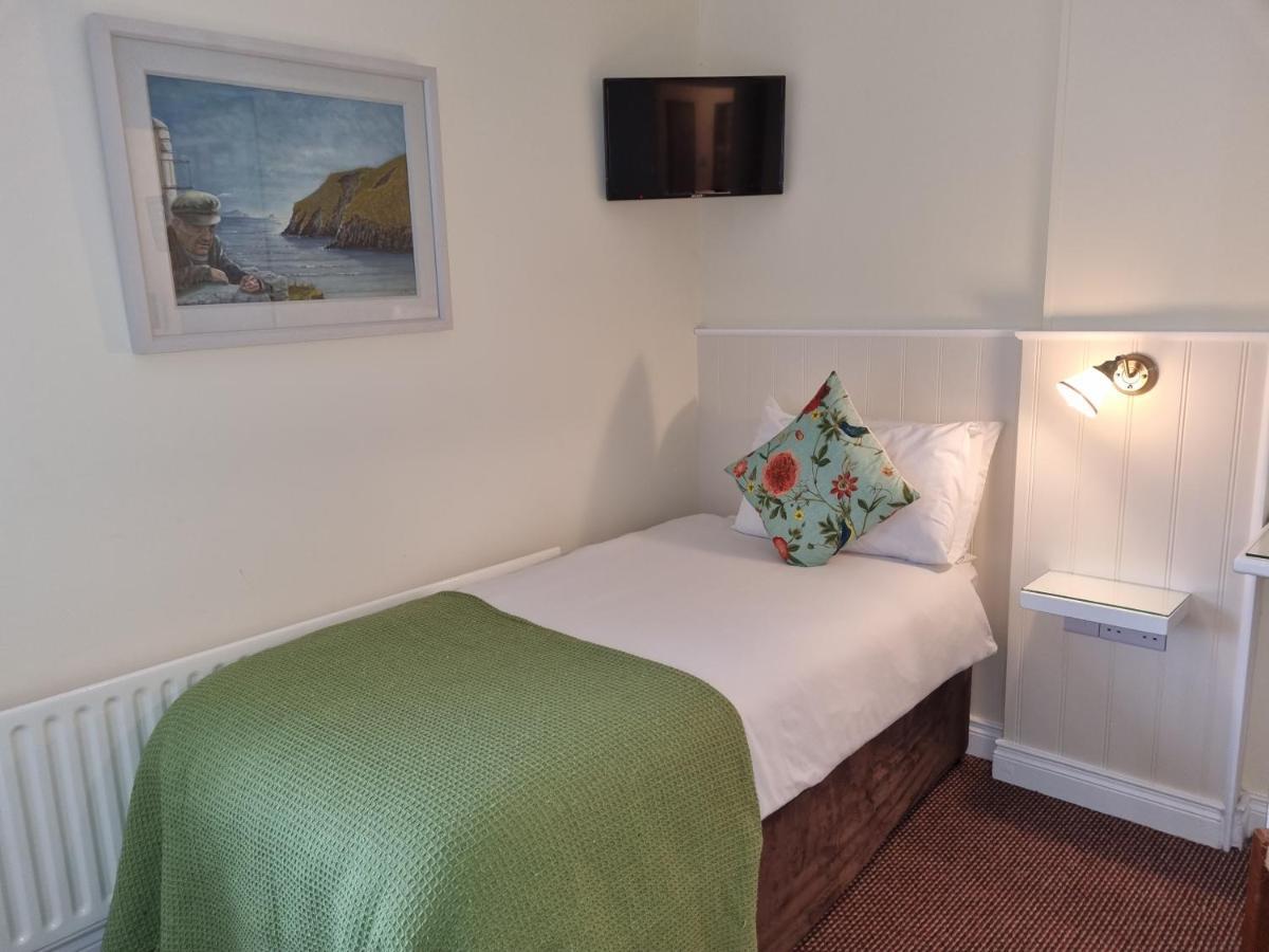 Ashe'S Accommodation Ντίνγκλε Εξωτερικό φωτογραφία
